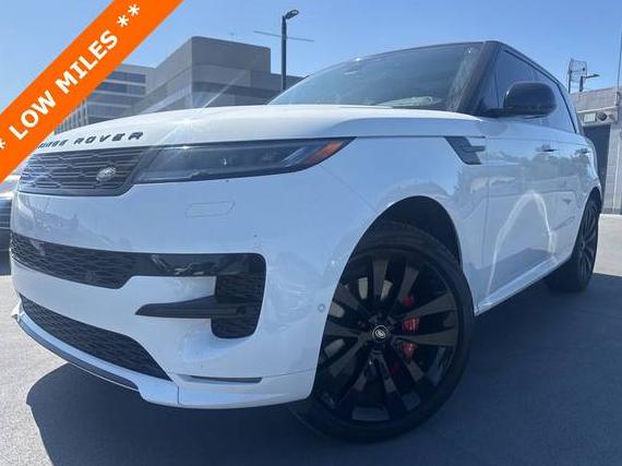 LAND ROVER RANGE ROVER SPORT 2024 SAL1L9FUXRA178072 image